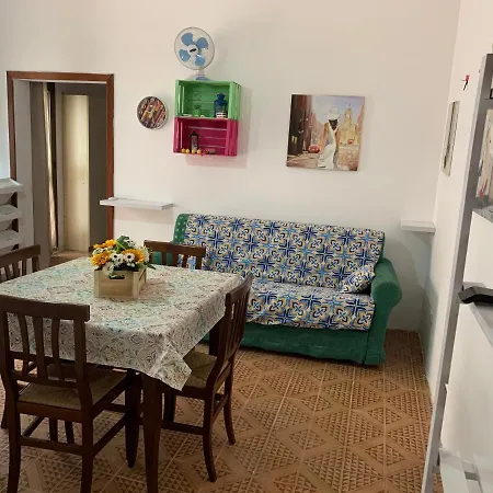 Prázdninový dům Casa Al Centro, A 30 Metri Dalla Torre Lapillo